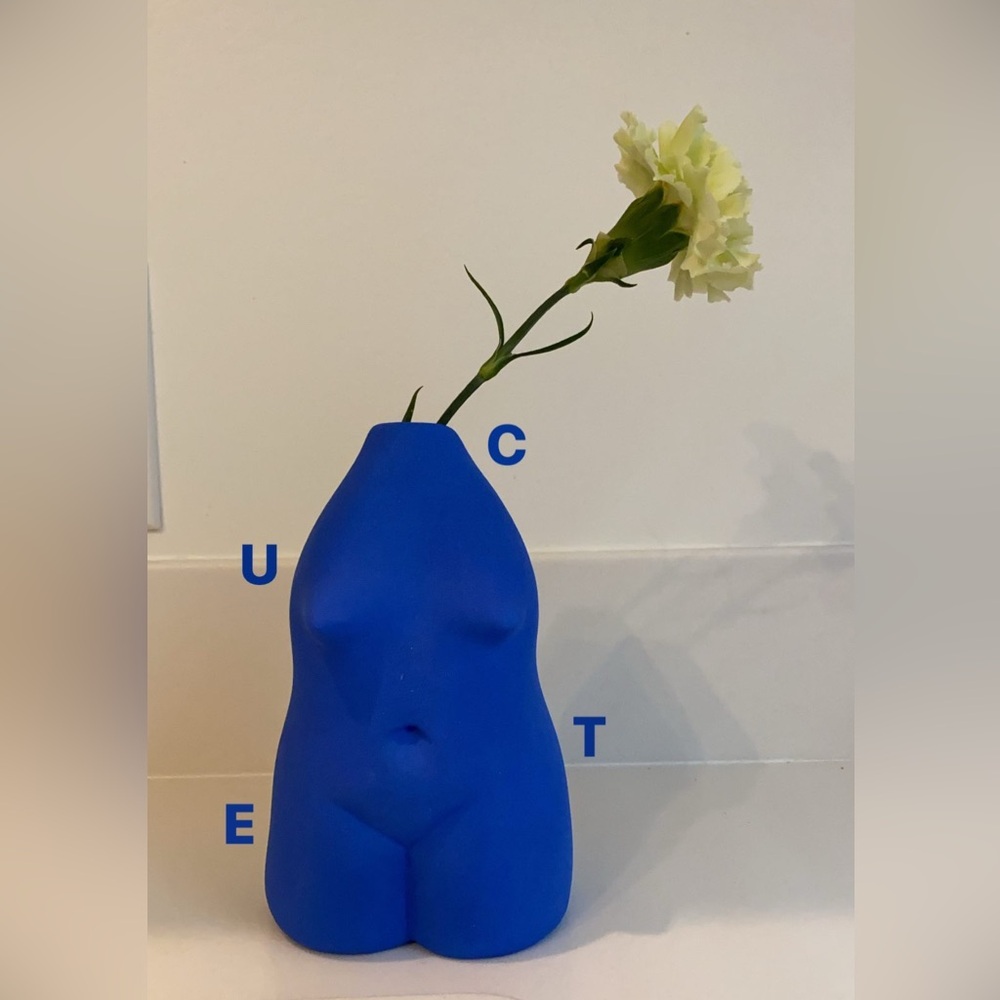 Rachel Saunders Ceramics The Woman Vase Matisse Blue